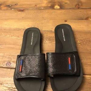tommy women slides